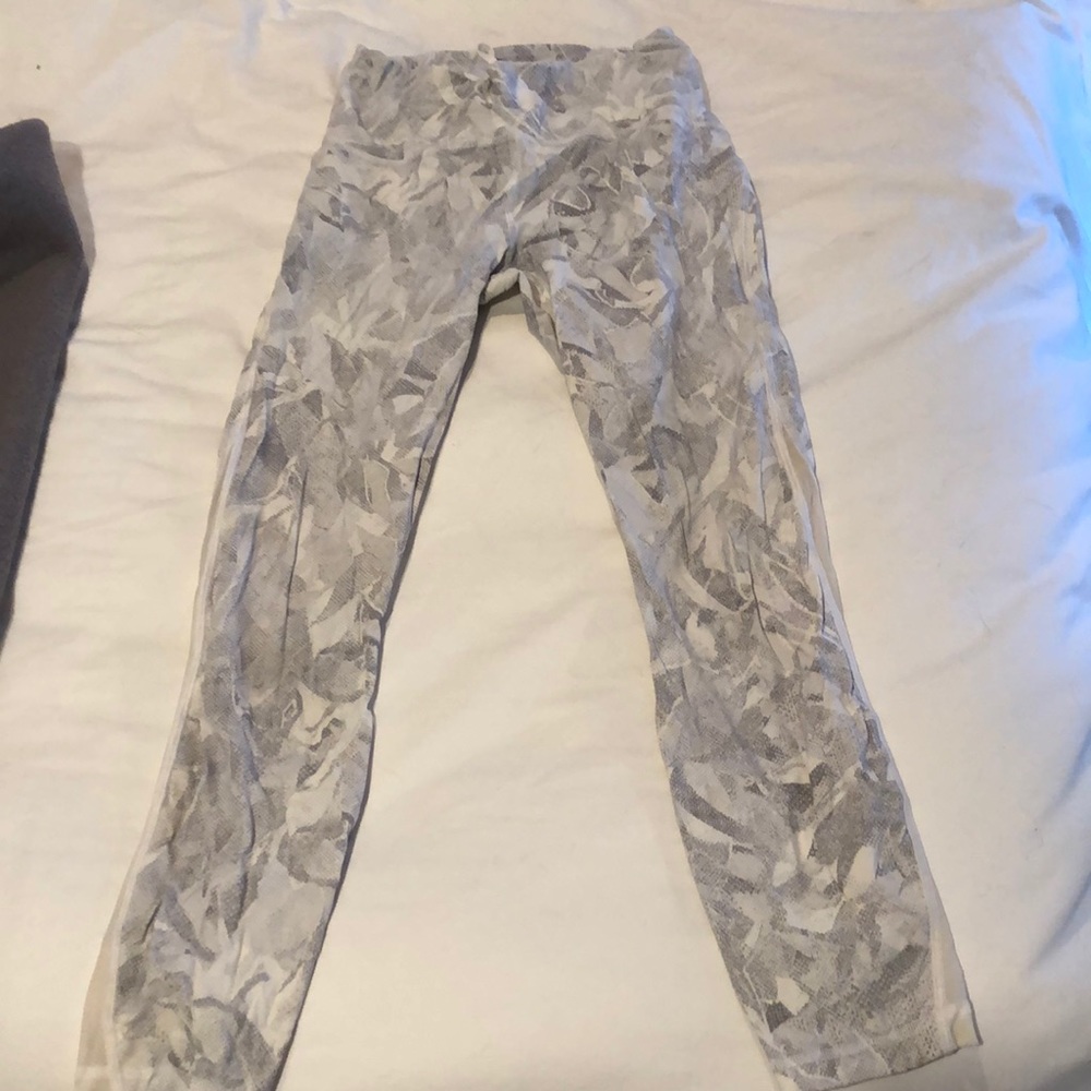Lululemon Train Times leggings - size 6